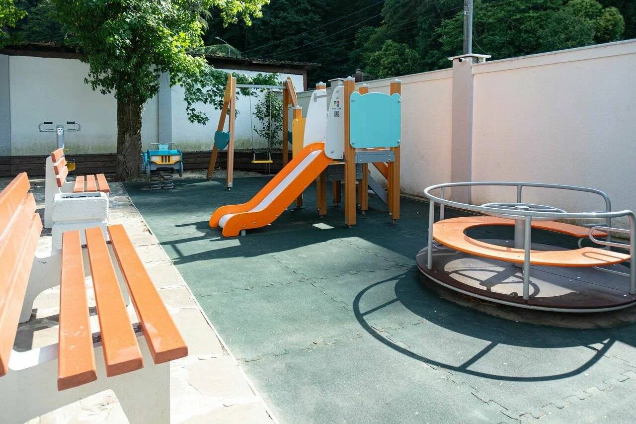 Фото Апартаментов Golden Holiday Сочи 44